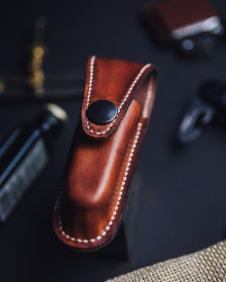 Správný muž🙋‍♂️,má u sebe nůž 🔪.Tak ať tě @vojcka švycarák nikdy nenechá ve štychu a pouzdro ať ho uchovává v kondici. 👍...